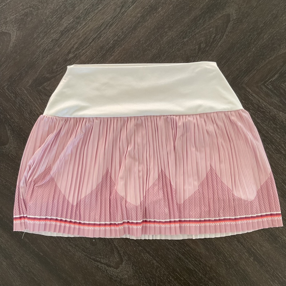 K-Swiss Pink and White Pleated Skirt